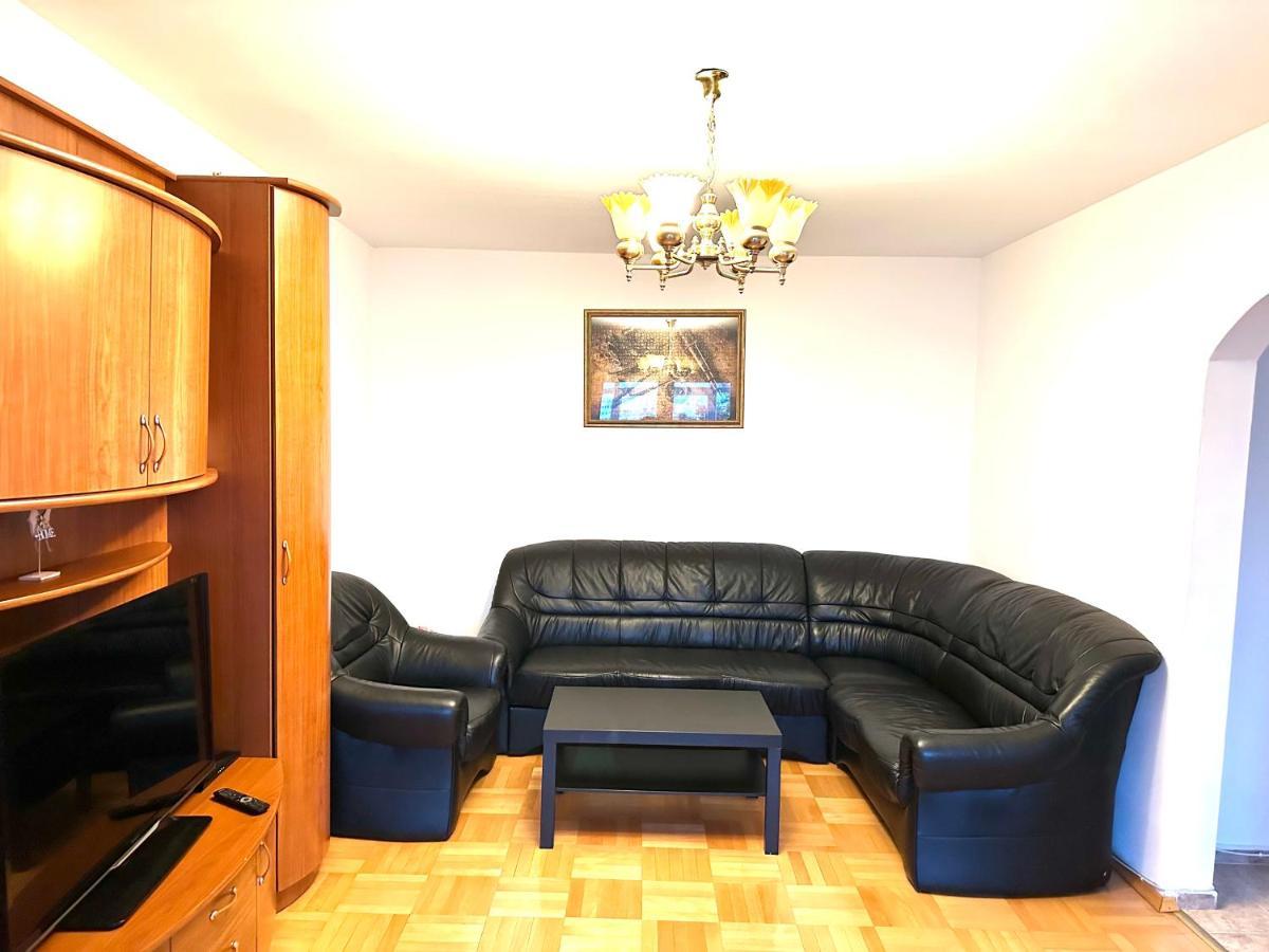 Vintage Bucharest Apartment מראה חיצוני תמונה