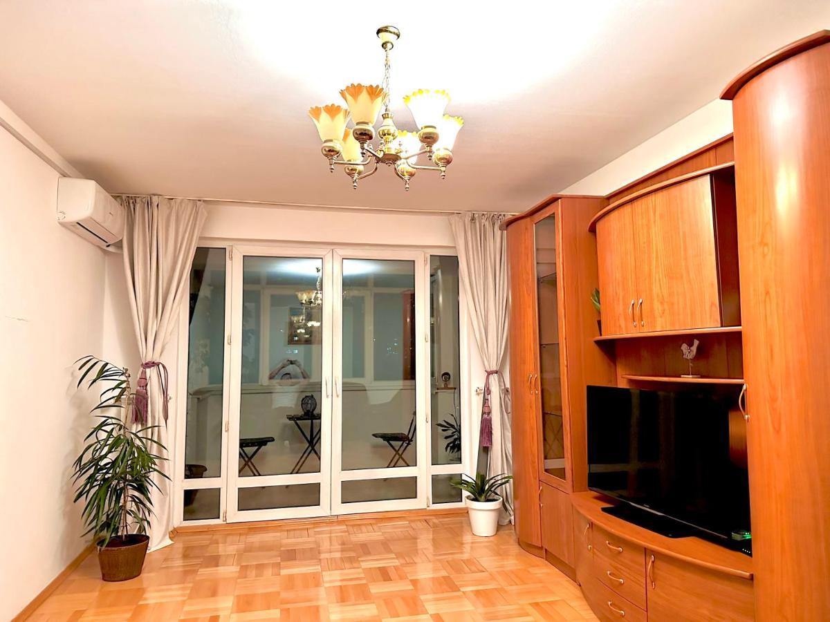 Vintage Bucharest Apartment מראה חיצוני תמונה